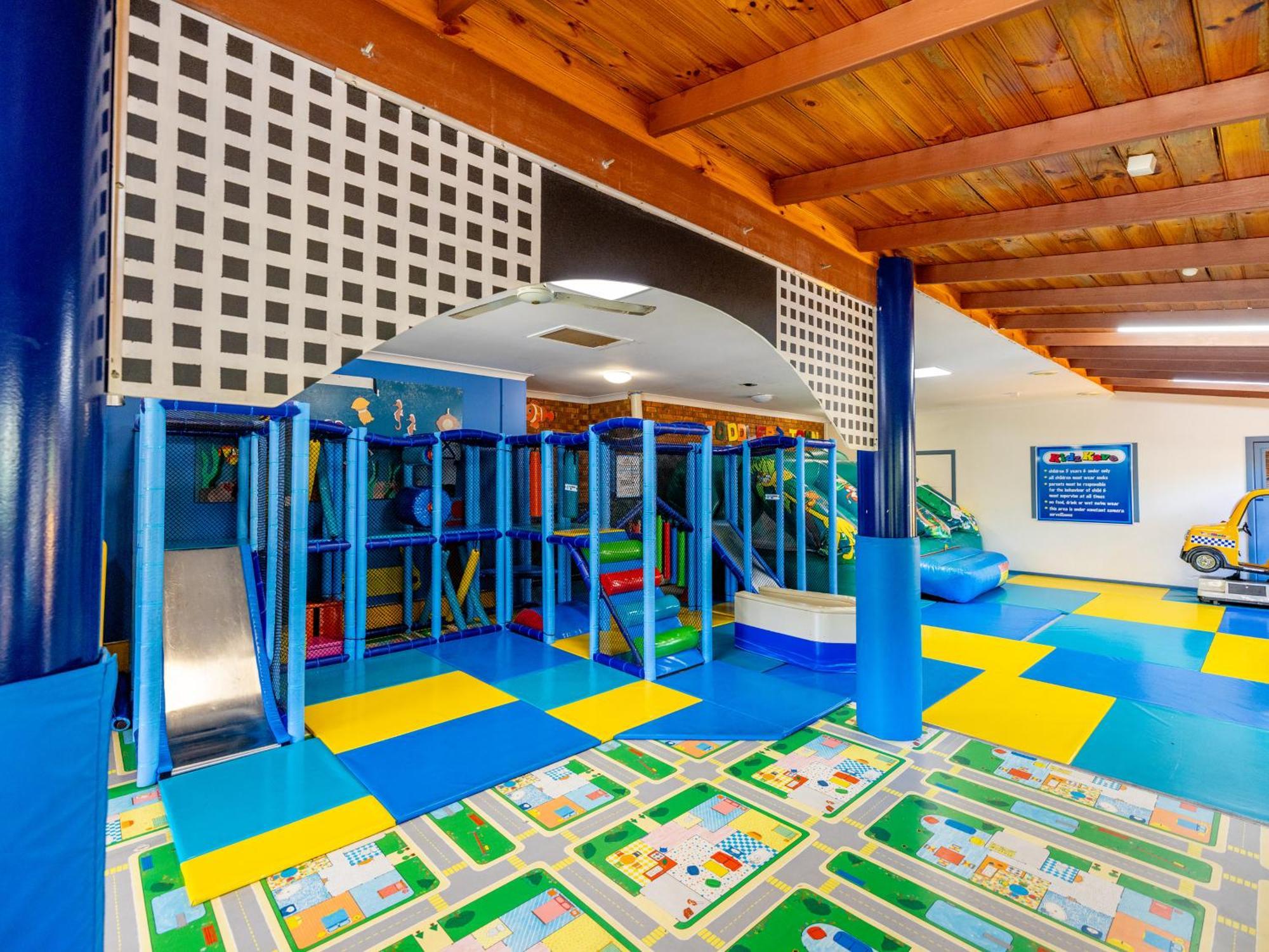 Nrma Blue Dolphin Yamba Holiday Resort Экстерьер фото