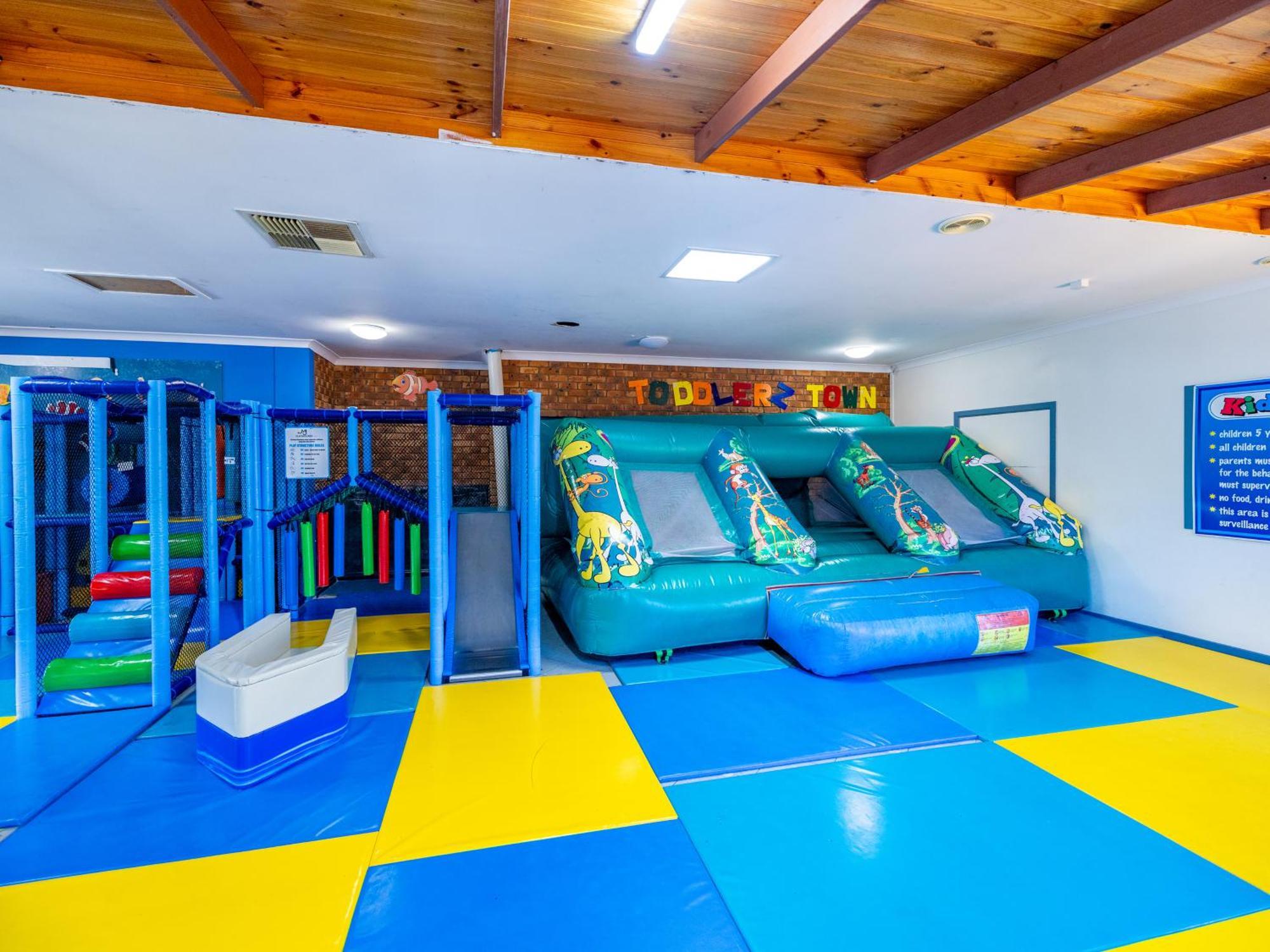 Nrma Blue Dolphin Yamba Holiday Resort Экстерьер фото