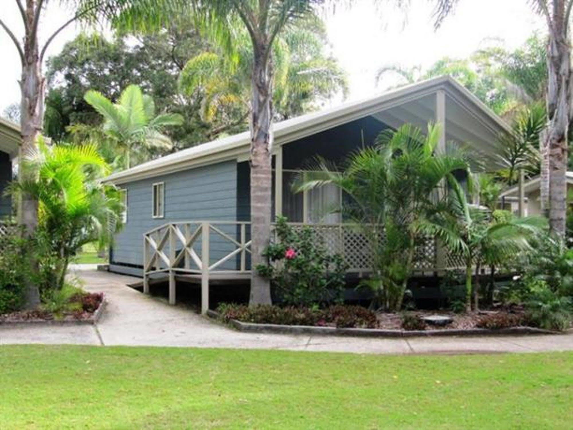 Nrma Blue Dolphin Yamba Holiday Resort Экстерьер фото